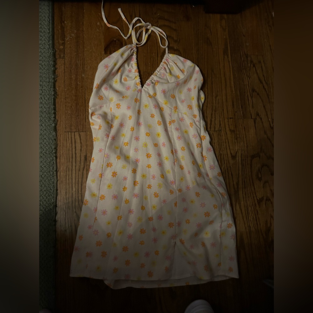 Elodie Size Small off white floral halter  dress